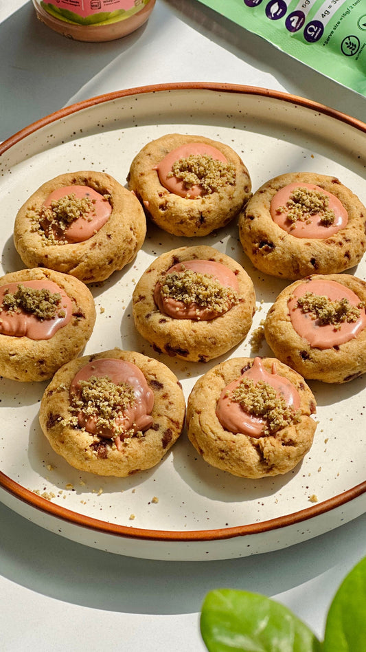 Strawberry atta cookies